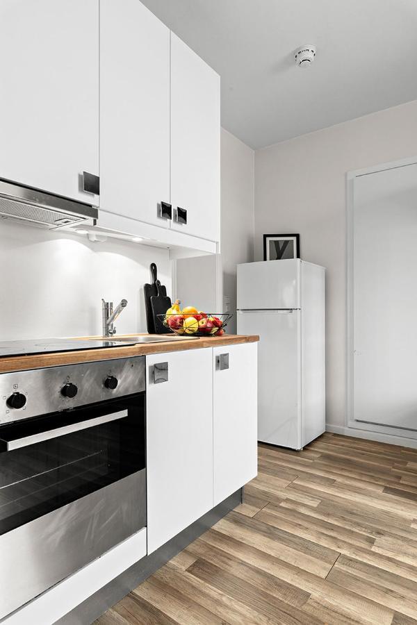 Small, Central And Quiet Studio Apartment In Ålesund Extérieur photo