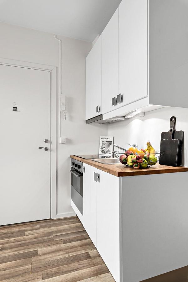 Small, Central And Quiet Studio Apartment In Ålesund Extérieur photo